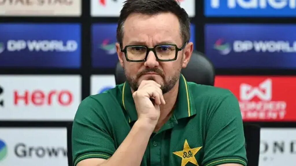Mike Hesson shortlisted for England Test coach role: report - The Next Olympian Pakistan
